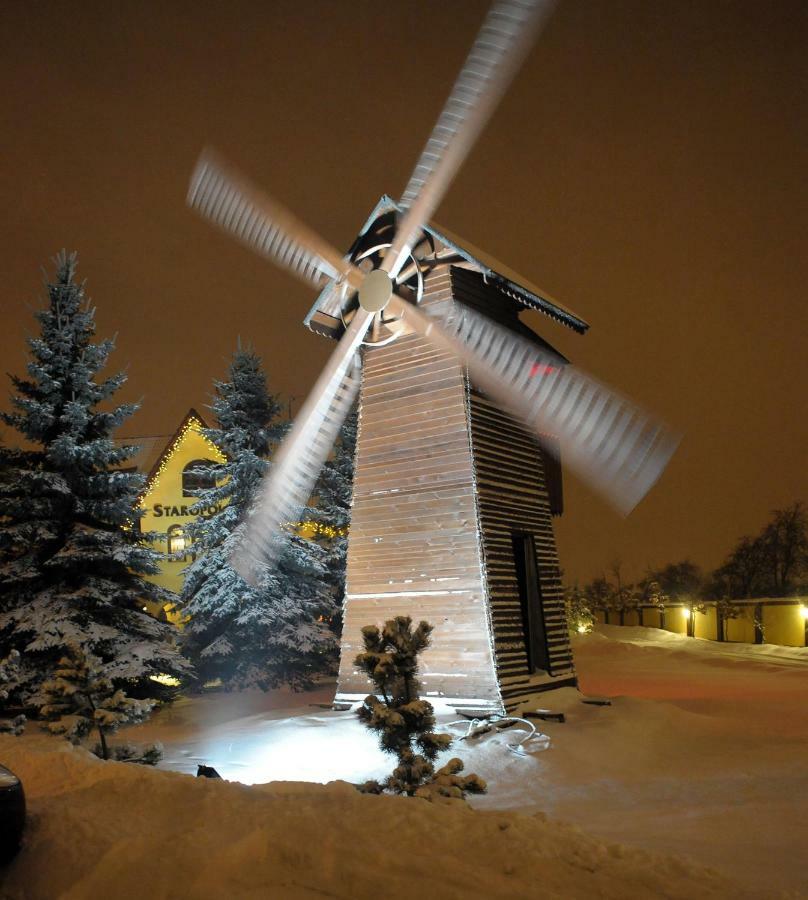 Dworek Staropolski Познань Экстерьер фото